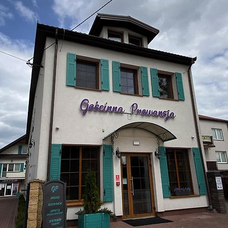 Goscinna Prowansja Lukow Exterior photo
