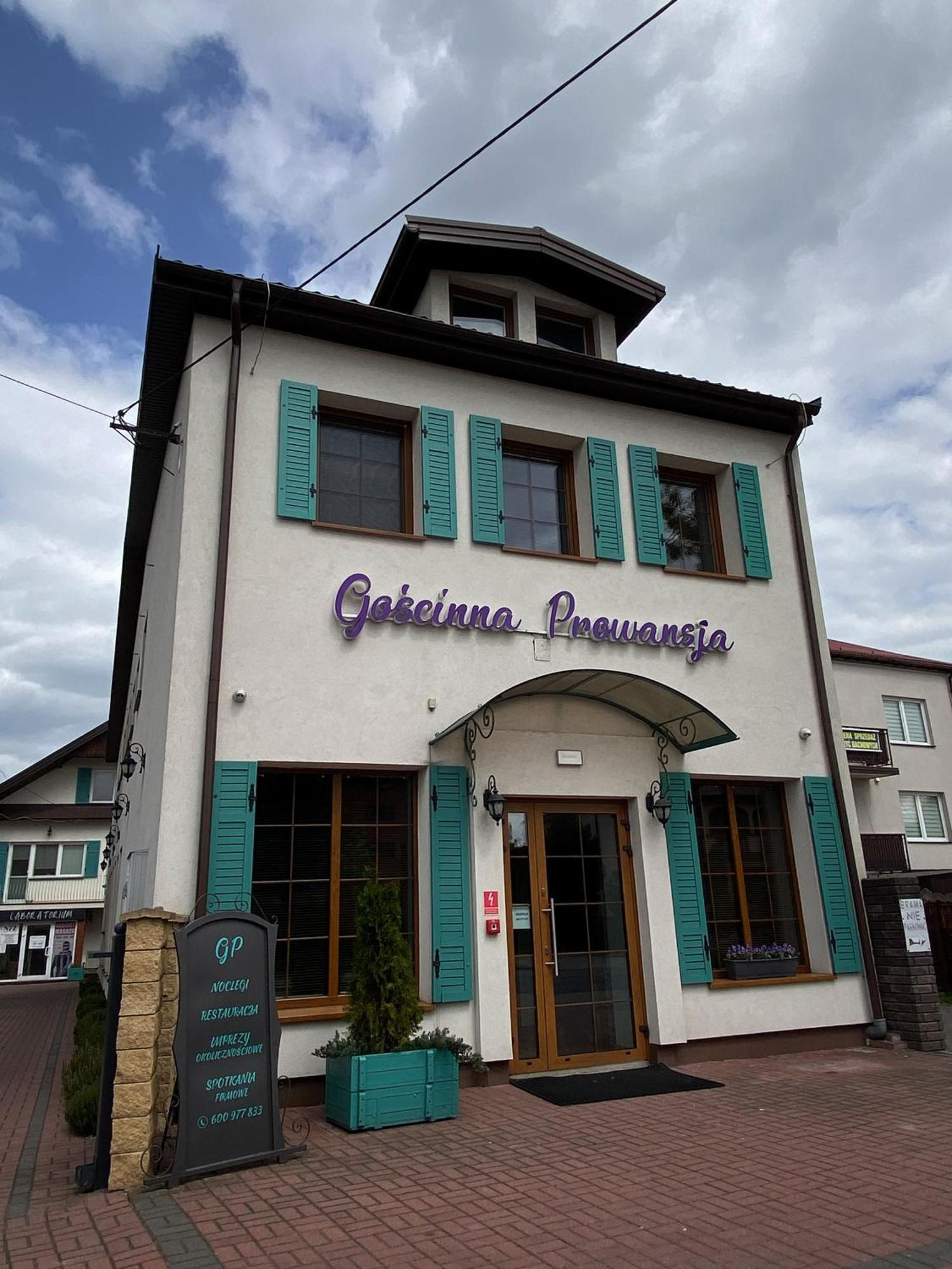 Goscinna Prowansja Lukow Exterior photo